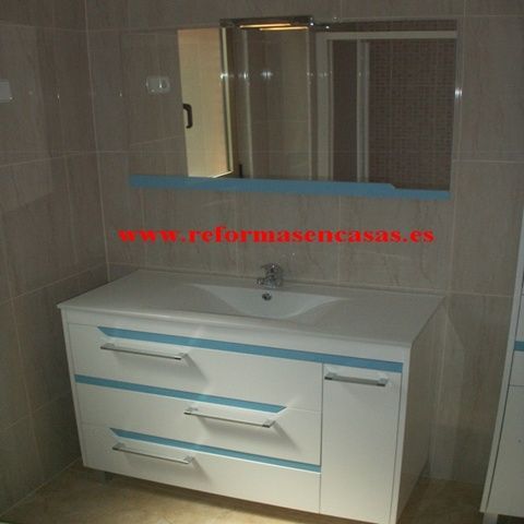 REFORMAS DE BAÑOS